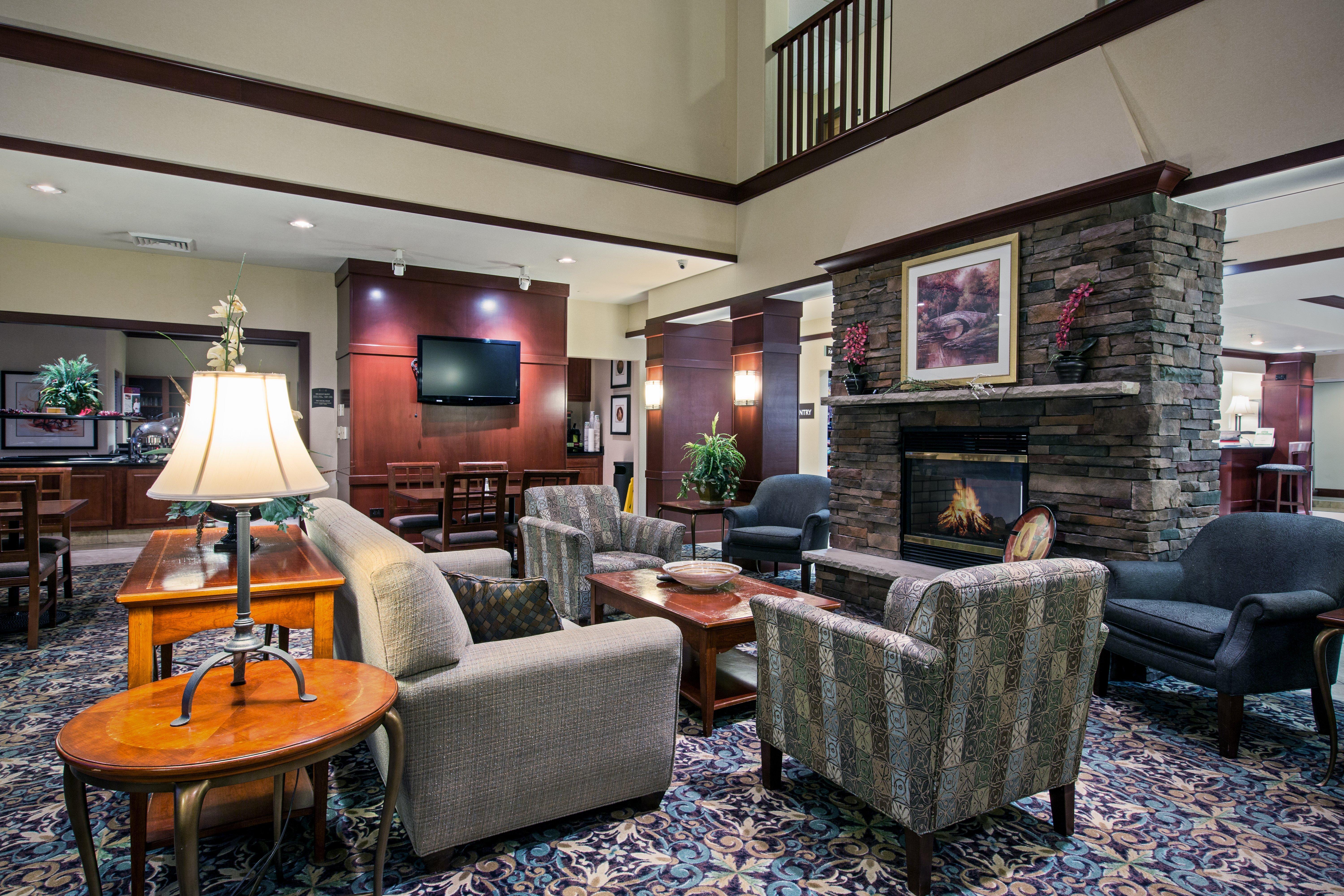 Staybridge Suites Rockford By Ihg Zewnętrze zdjęcie