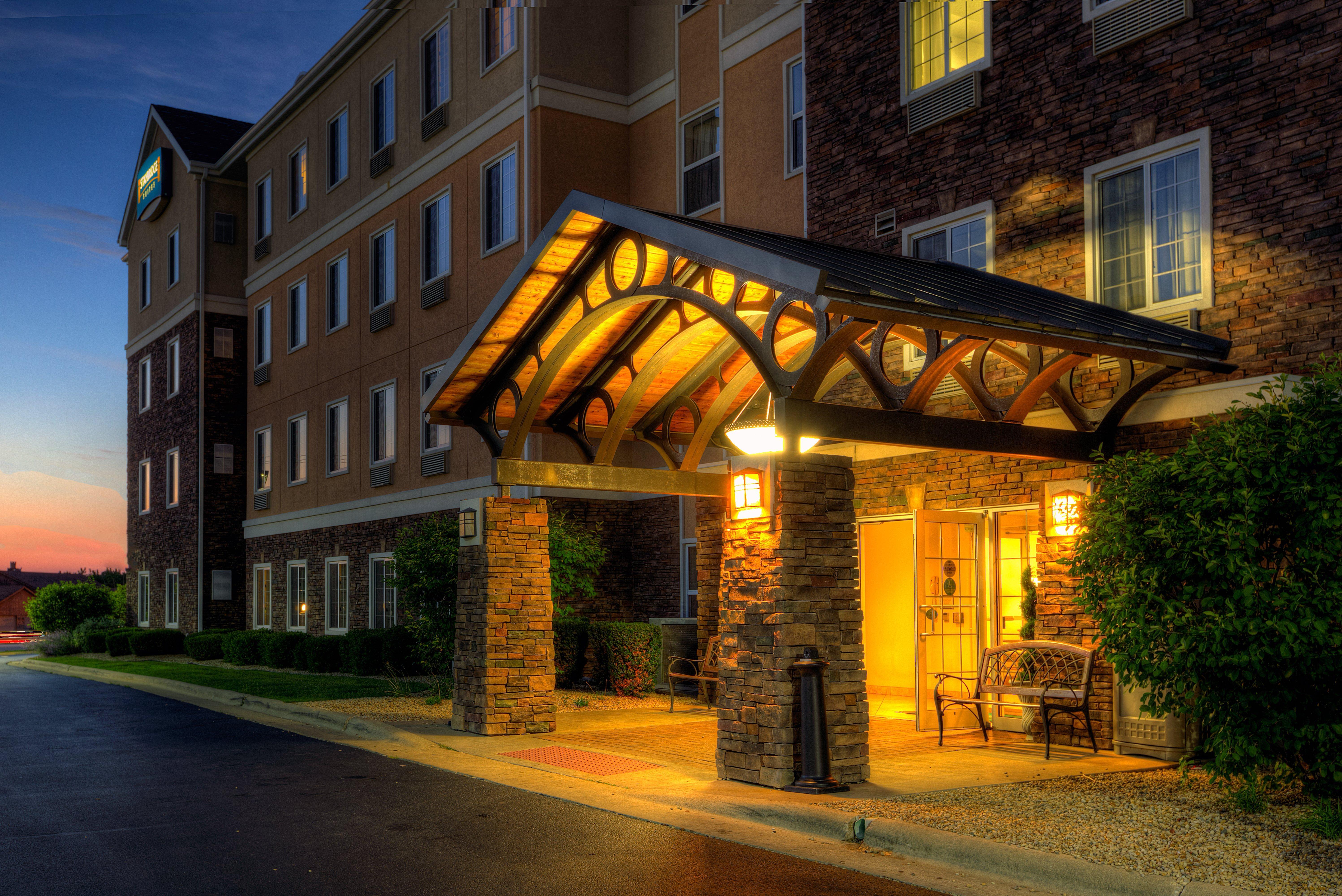 Staybridge Suites Rockford By Ihg Zewnętrze zdjęcie