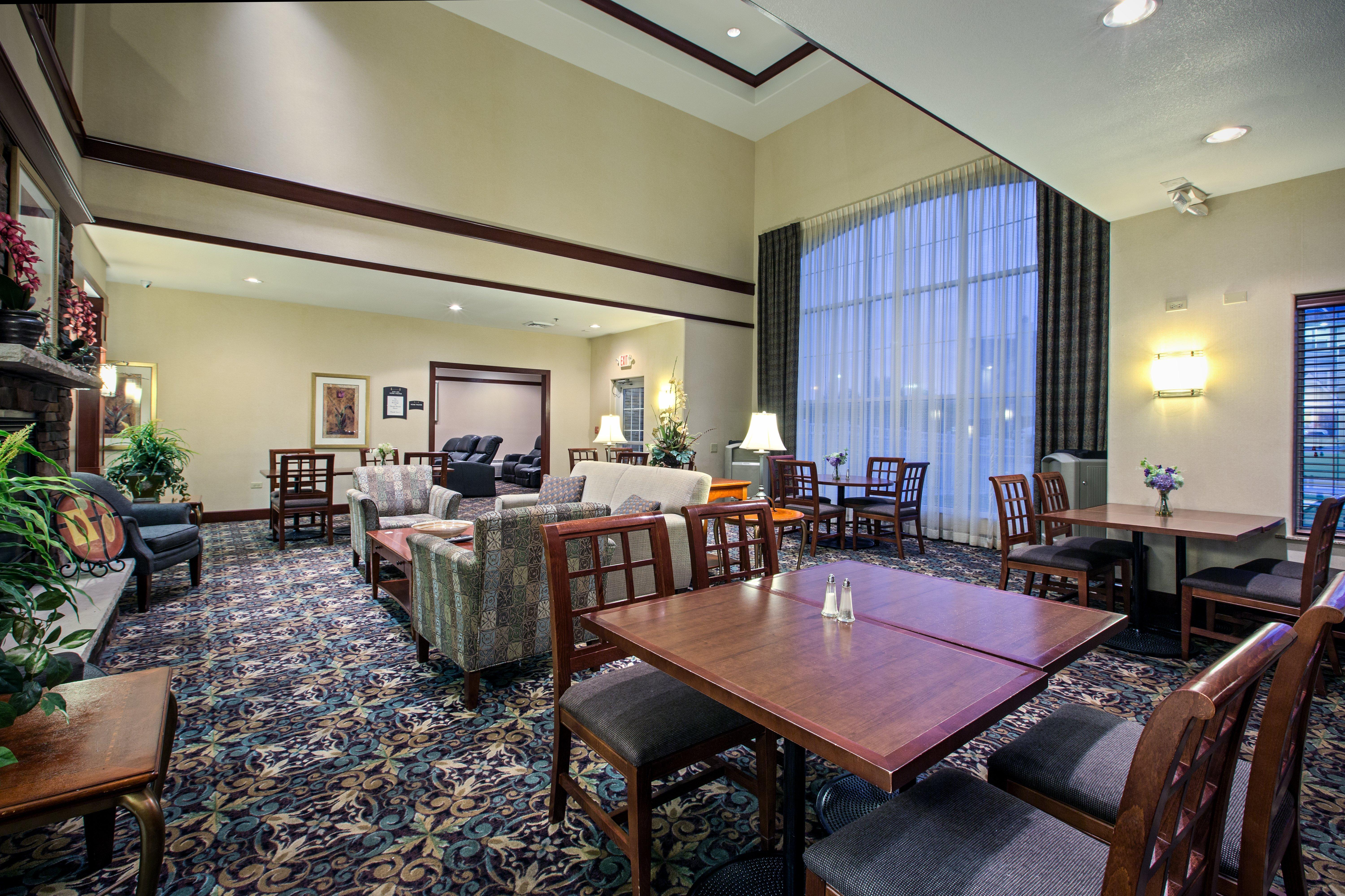 Staybridge Suites Rockford By Ihg Zewnętrze zdjęcie