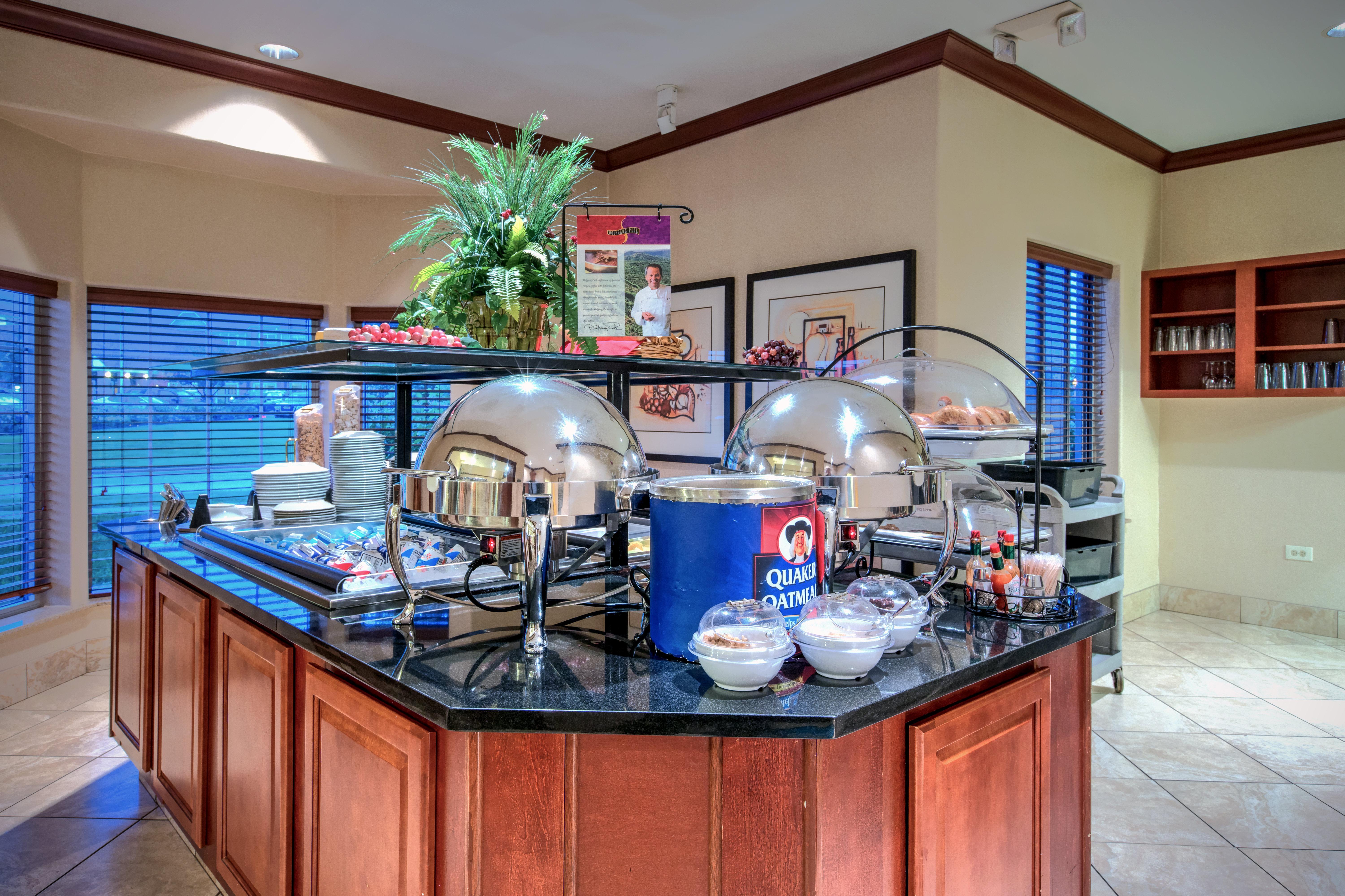 Staybridge Suites Rockford By Ihg Zewnętrze zdjęcie