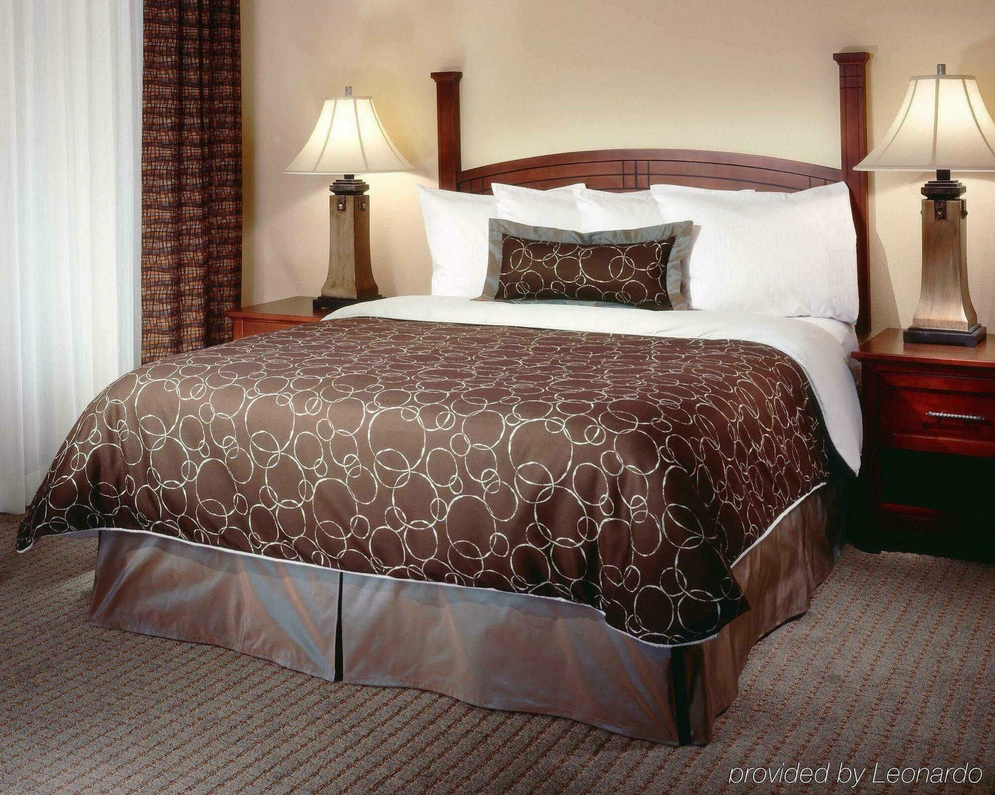 Staybridge Suites Rockford By Ihg Pokój zdjęcie